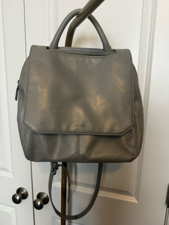 Matt & Nat Wellington Vegan Leather Satchel – Grey main image 5